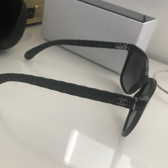CHANEL sun glasses main image 4